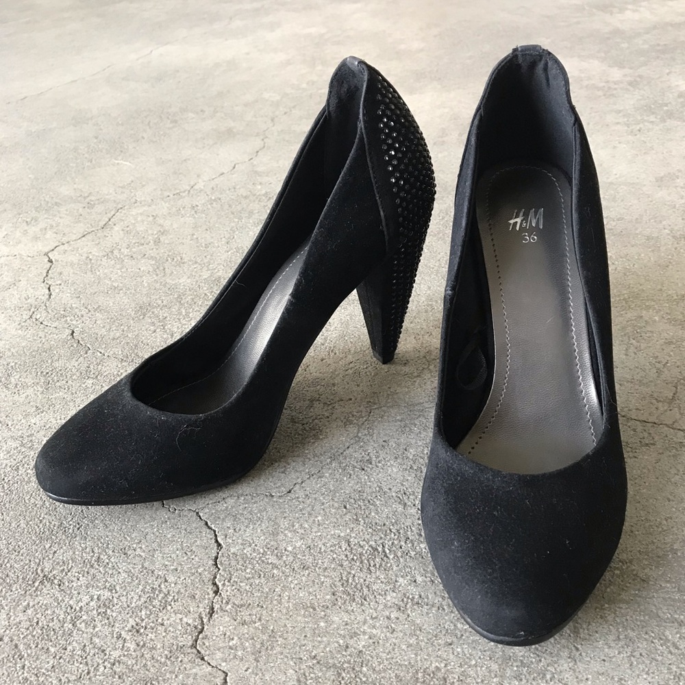 H&M Studded Pumps